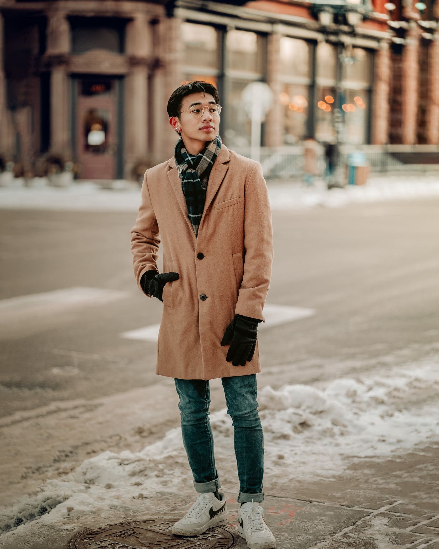 Lifestyle portrait session in Minneapolis, image 2