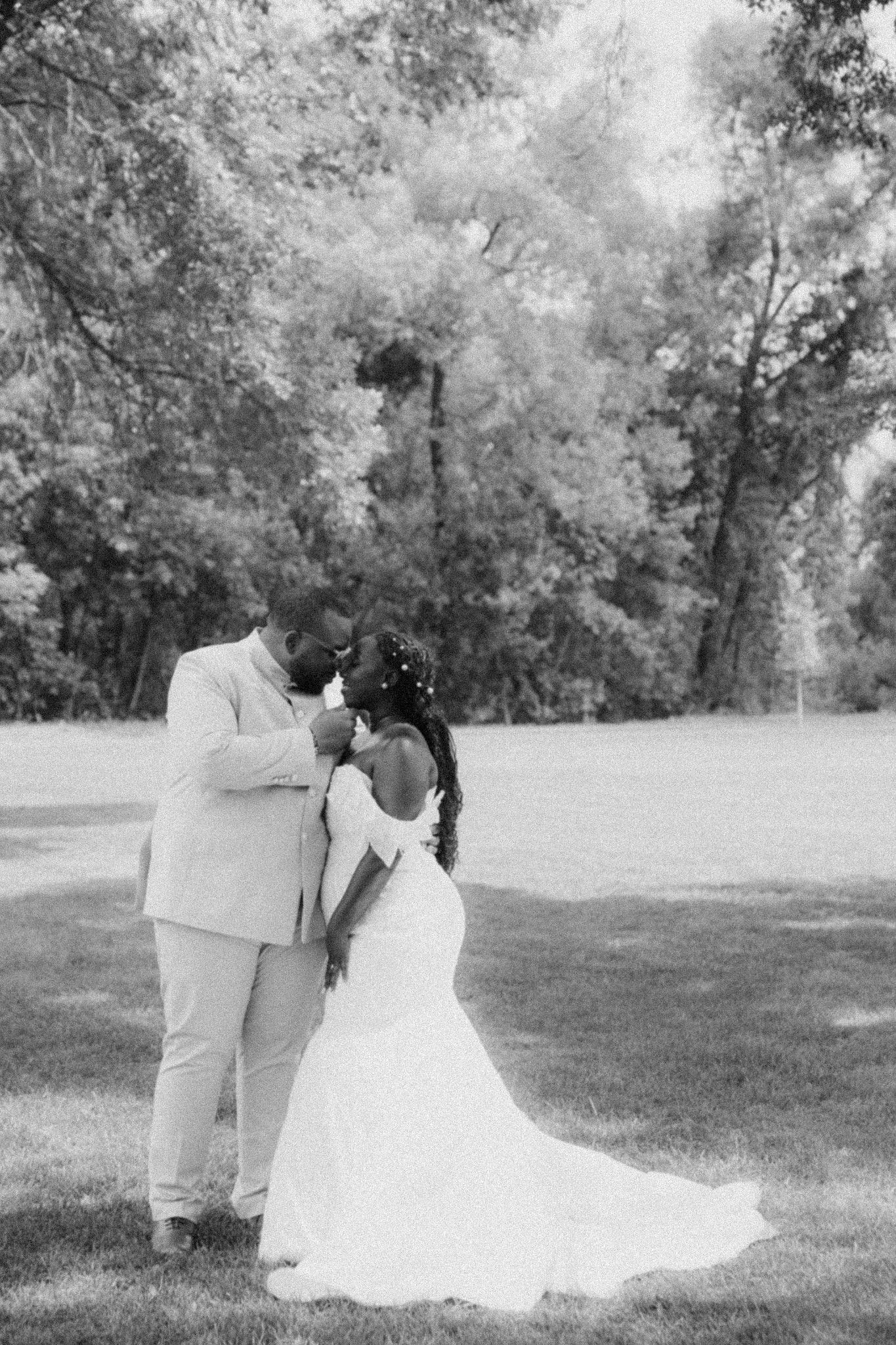 Wedding day moment photographed in Minnesota, image 13