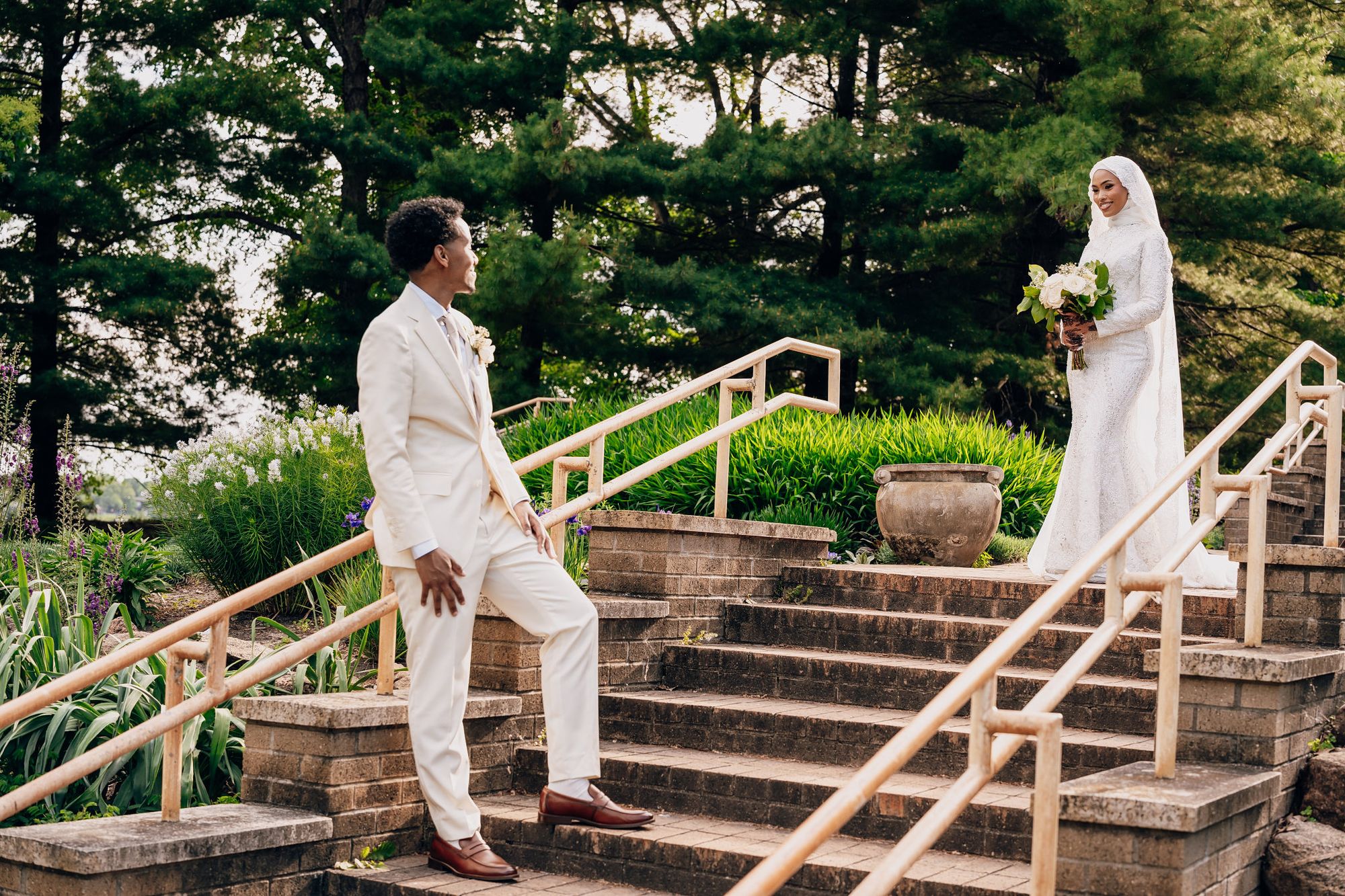 Wedding day moment photographed in Minnesota, image 48