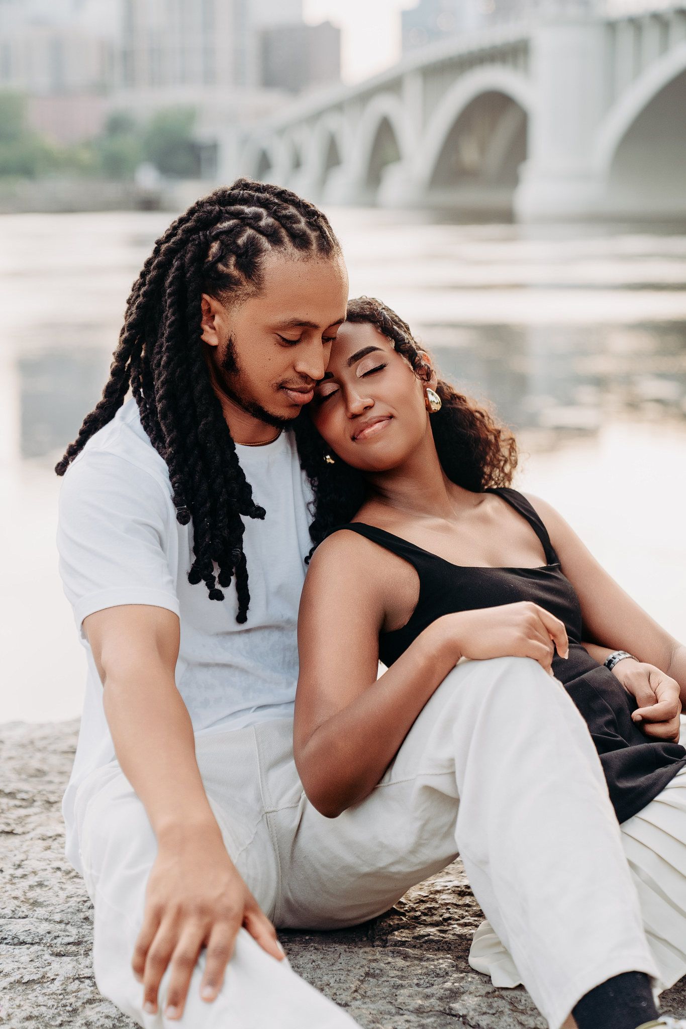 Engagement and couples portrait in Minnesota, image 125