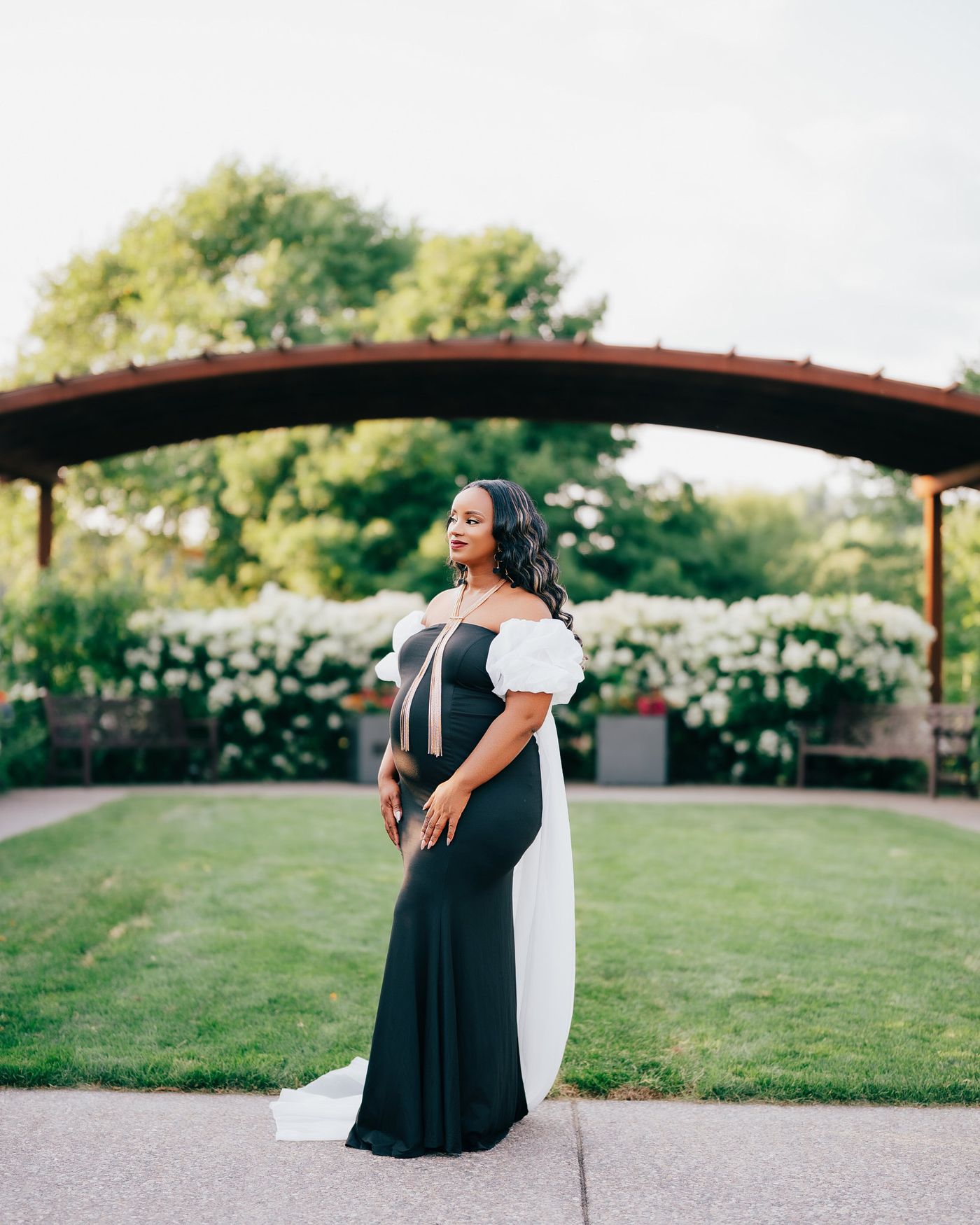 Maternity portrait session in Minnesota, image 11